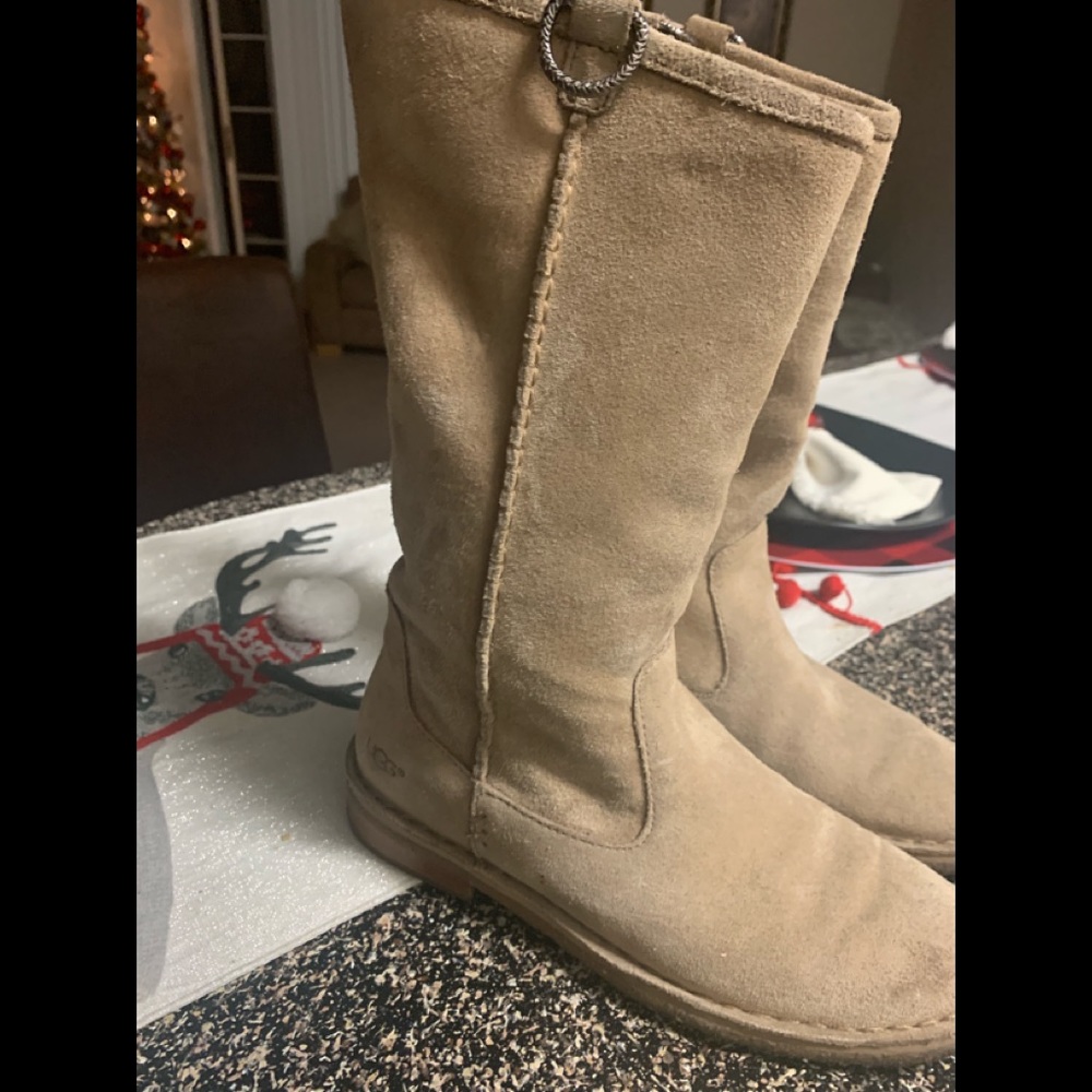 Boots 👢 UGG